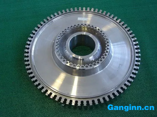 航空发动机用高压涡轮粉末盘（航空报图片）