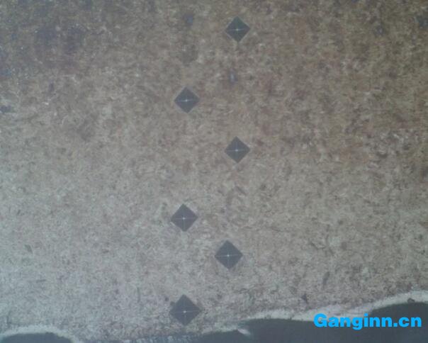 图6 表面脱碳层