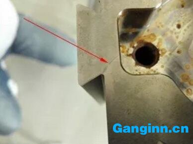 图3 大面各复杂的线切割